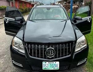 Mercedes-Benz GLK-Class 2010 Black