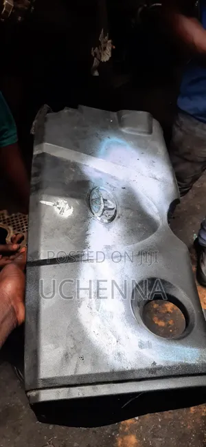 Engine Cover