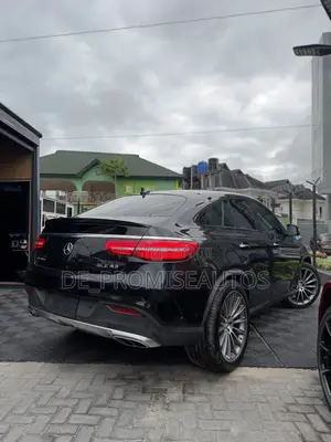 Mercedes-Benz GLE-Class 2016 Black