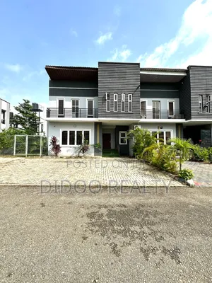 4bdrm Duplex in Karmo for rent