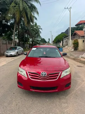 Toyota Camry 2011 Red