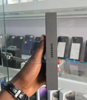 New Samsung Galaxy S26 Ultra 5G 256 GB Gray
