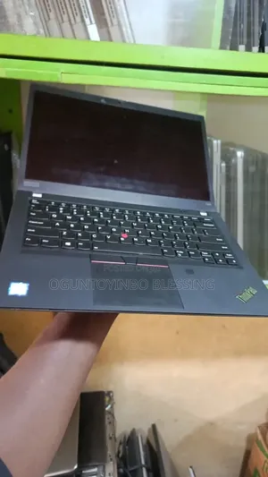 Laptop Lenovo ThinkPad T490s 16GB Intel Core i7 SSD 256GB