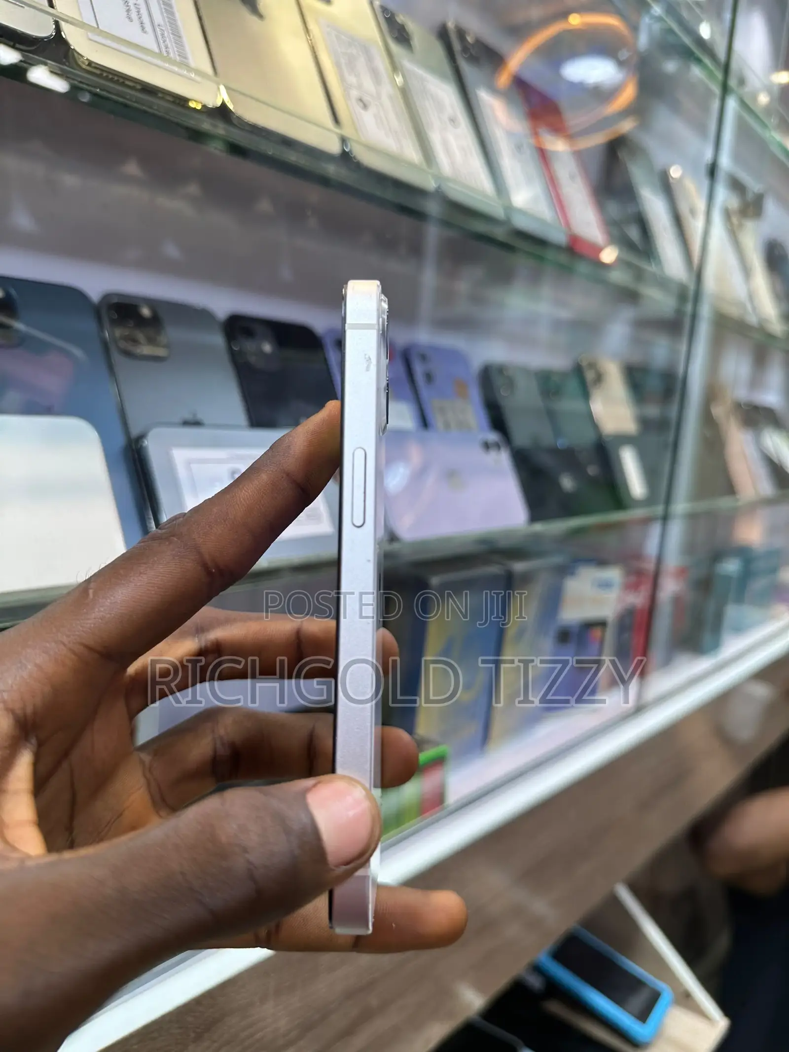 Apple iPhone 13 256 GB White
