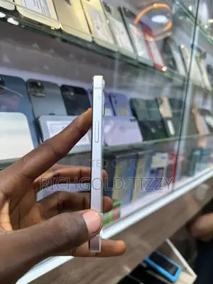 Apple iPhone 13 256 GB White