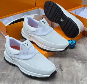 Louis Vuitton Men’S Premuim Shoe