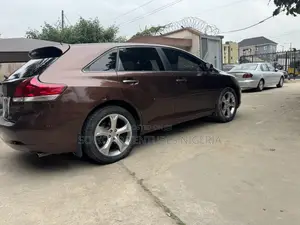 Toyota Venza 2010 Brown