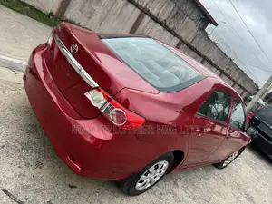 Toyota Corolla LE 4dr Sedan (1.8L 4cyl 4A) 2012 Red