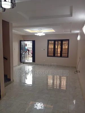2bdrm Duplex in Fo1, Kubwa for rent