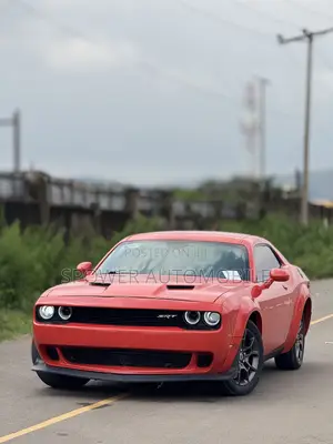 Dodge Challenger 2018 Red