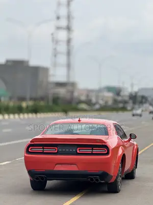 Dodge Challenger 2018 Red