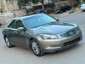 Honda Accord 2008 Gold
