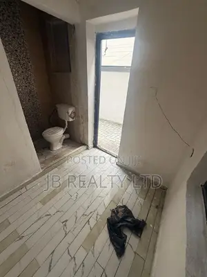 1bdrm Shared Apartment in Orchid, Lekki for rent