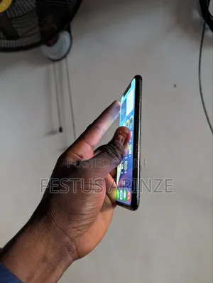 Apple iPhone 11 Pro 64 GB Gray
