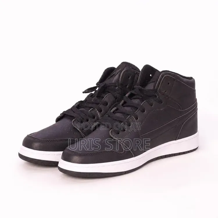 Black Leather Casual Sneakers