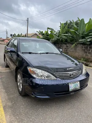 Toyota Camry LE 4dr Sedan (2.4L 4cyl 5M) 2004 Blue