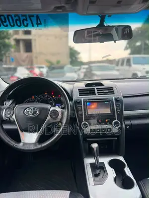 Toyota Camry 2014 Red