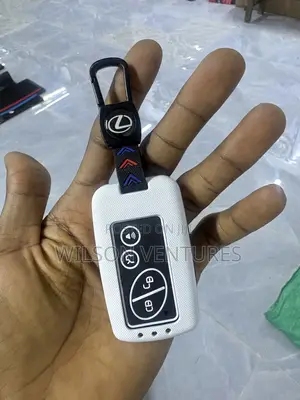 Lexus New Design White Plastic Key Pouch