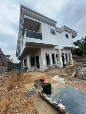 4bdrm Duplex in Ogba Gra Lagos for sale