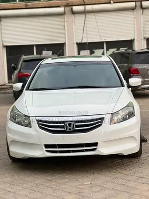 Honda Accord 2011 White