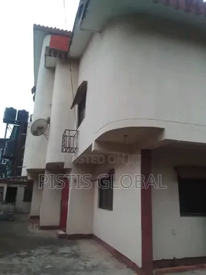 9bdrm House in Off Awolowo Way for sale