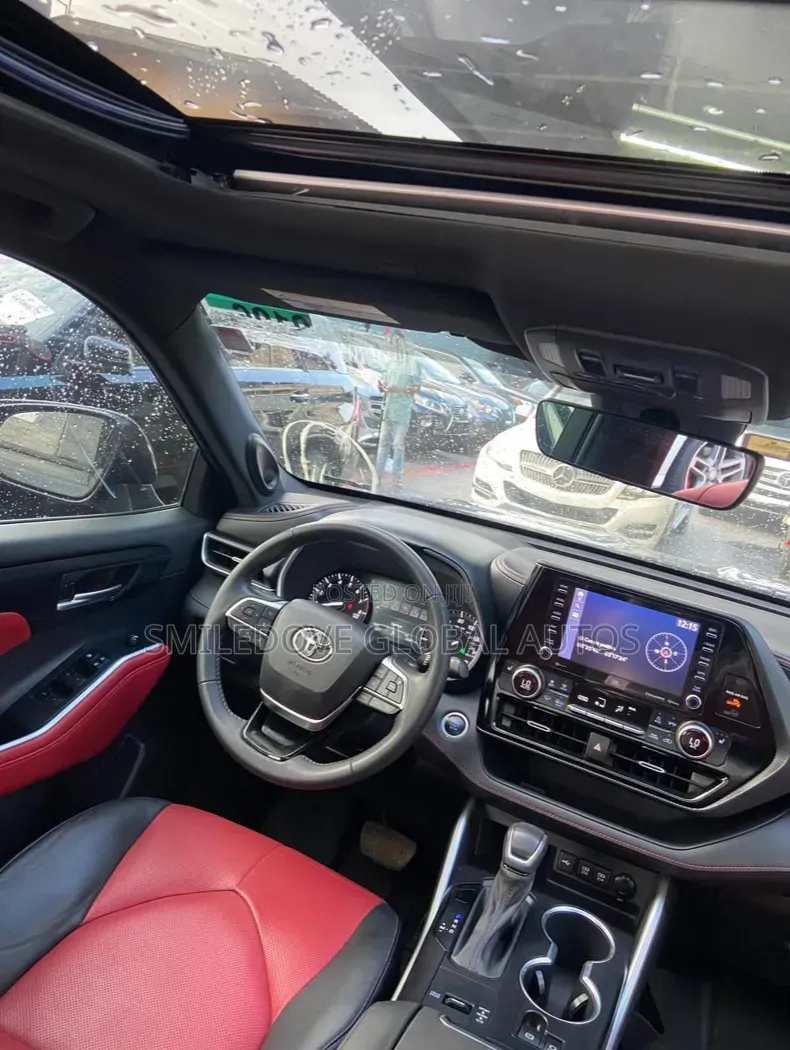 Toyota Highlander 2021 Black