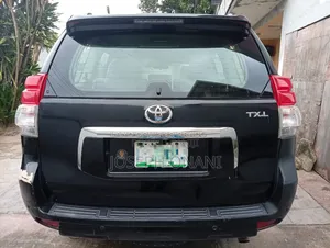 Toyota Land Cruiser Prado 2012 Black