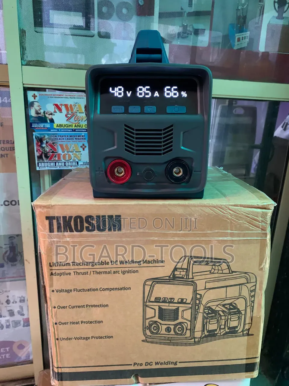 Battery Welding Machine