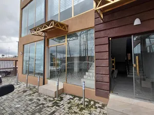 Shop in Eliozu