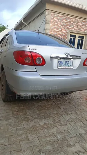 Toyota Corolla 2006 Silver