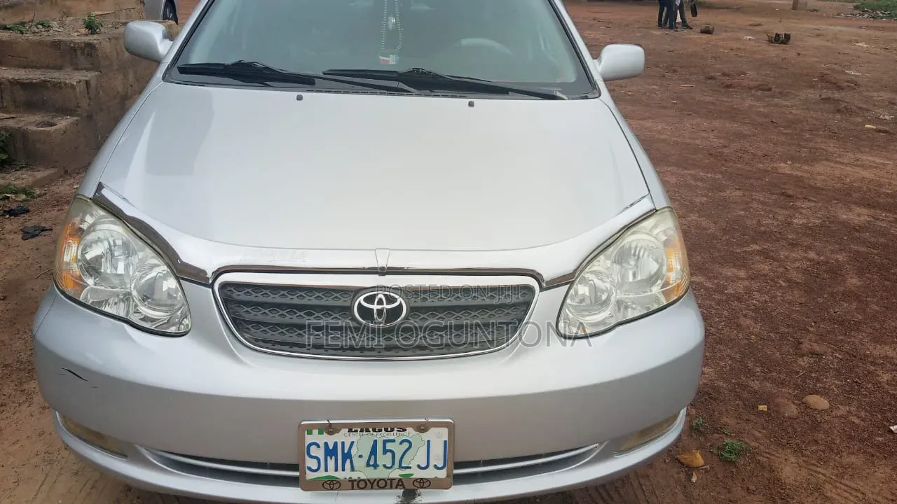 Toyota Corolla 2006 Silver