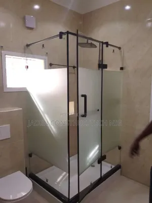 Elegant Black Glass Shower Cubicle
