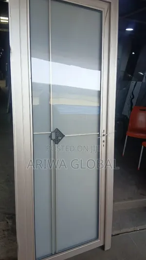 Aluminum Toilet Door. Strong, Sleek, and Built to Last.