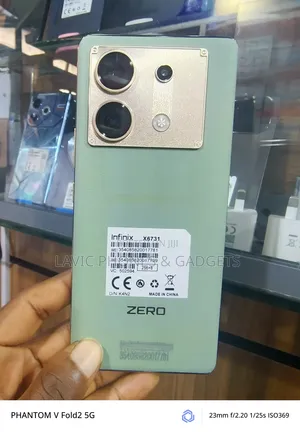 New Infinix Zero 30 256 GB Green