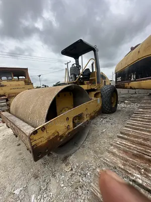 CS533E Wheel Roller for Sale. Price: 155M Naira