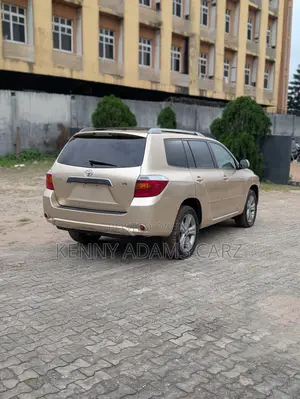 Toyota Highlander Sport 2008 Gold