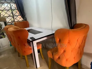 6 Seater Dinning Table