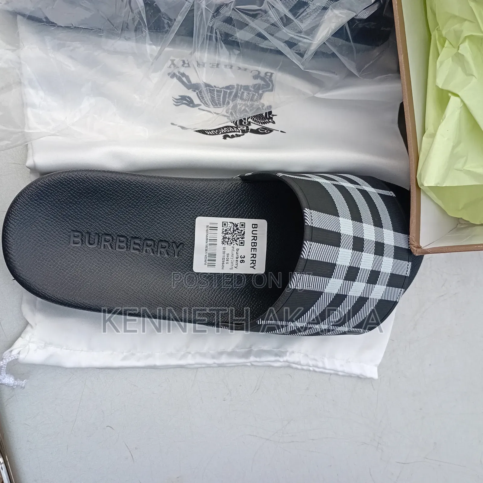 Burberry Slide