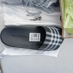 Burberry Slide