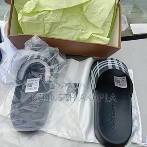 Burberry Slide