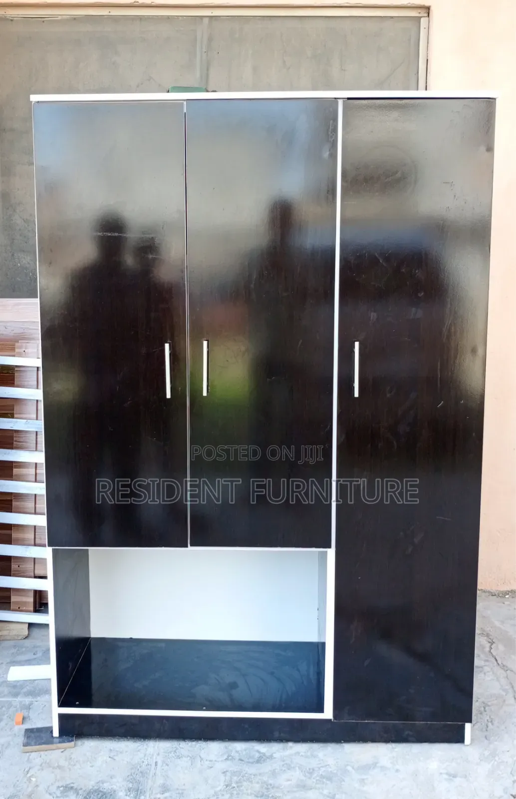 4 Feet Wardrobe