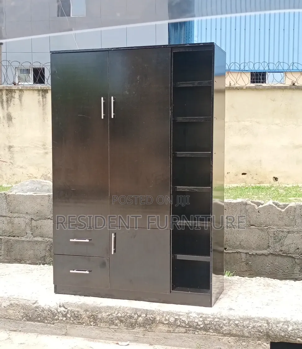 4 Feet Wardrobe