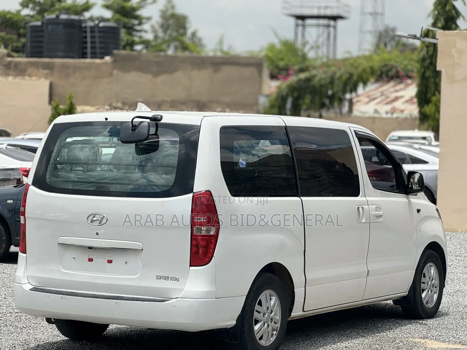 Hyundai Starex 2021 White
