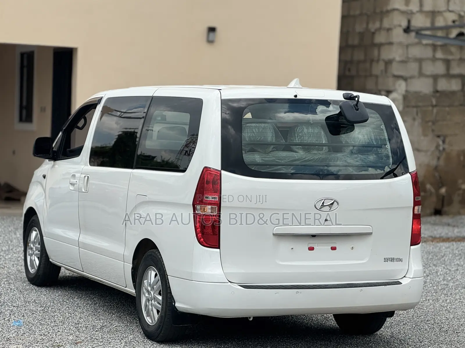 Hyundai Starex 2021 White