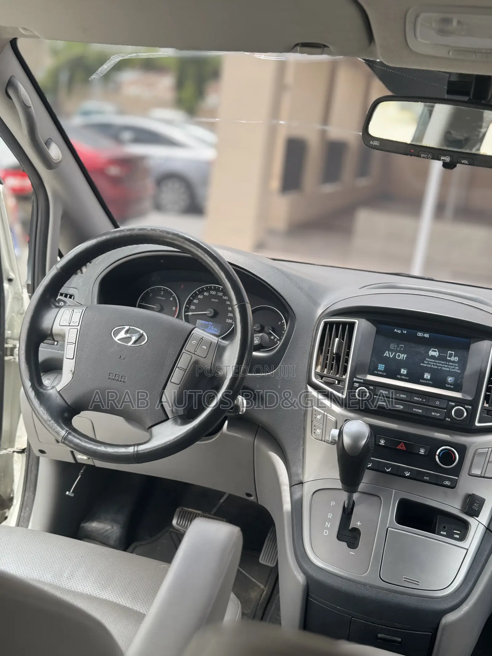 Hyundai Starex 2021 White