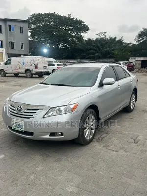Toyota Camry 2009 Gray
