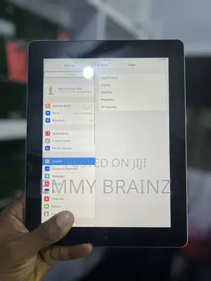 Apple iPad 2 Wi-Fi 32 GB Silver