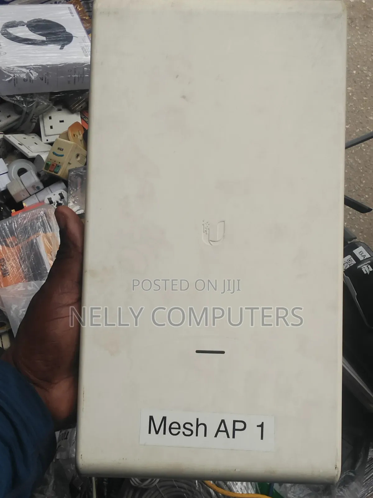 Ubiquiti UniFi AC Mesh Pro (UAP-AC-M-PRO)
