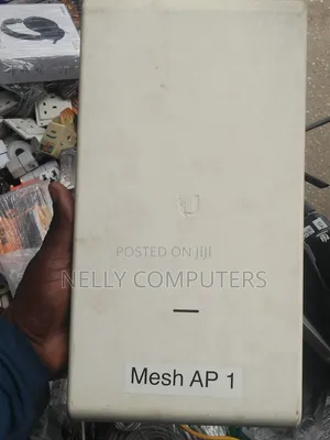 Ubiquiti UniFi AC Mesh Pro (UAP-AC-M-PRO)