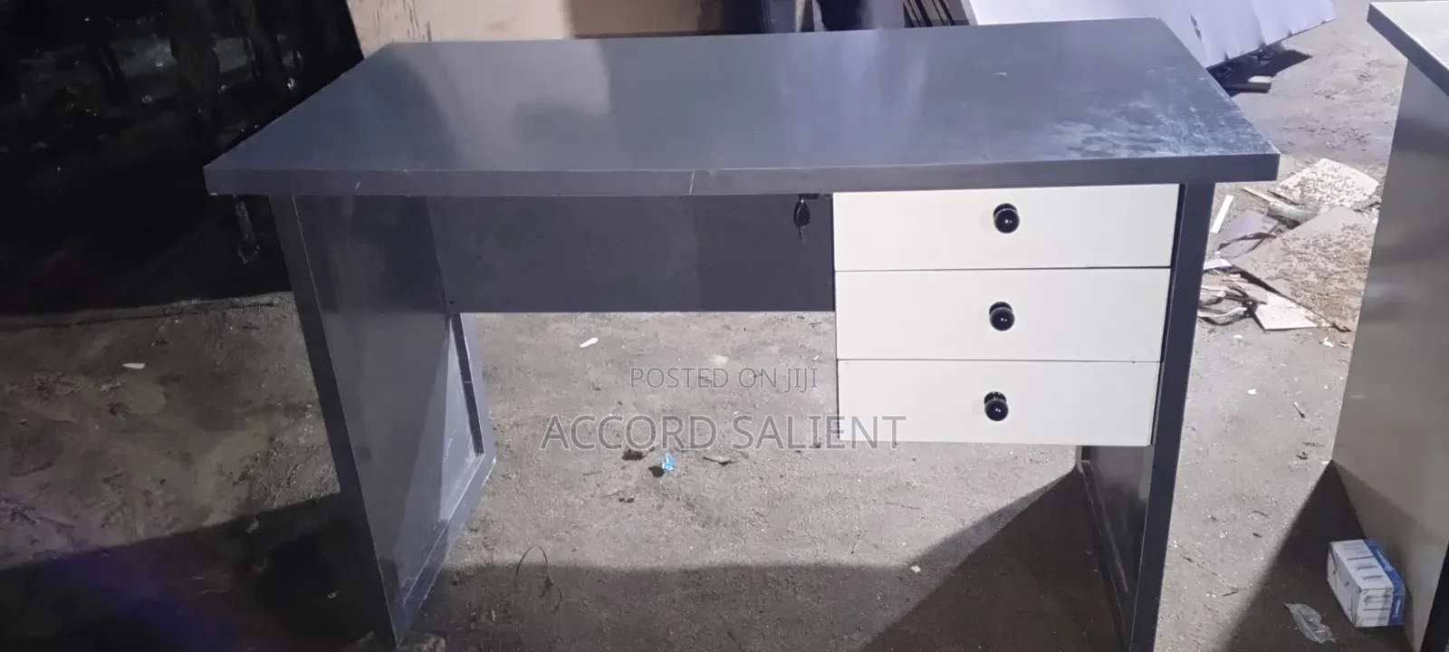Portable 4ft Office Table
